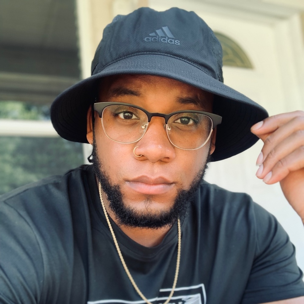 Meet your Posher, Darien